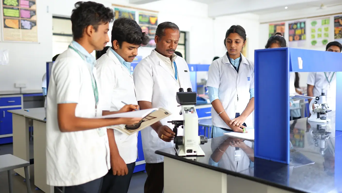 Pharmacognosy & Phytochemistry Laboratory